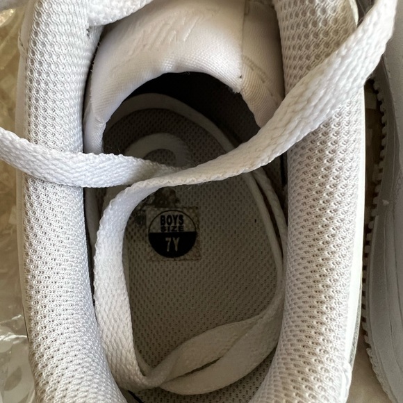 Nike Air Force ones 1s 1’s womens size 8.5 boys 7 white in good condition - Picture 8 of 8
